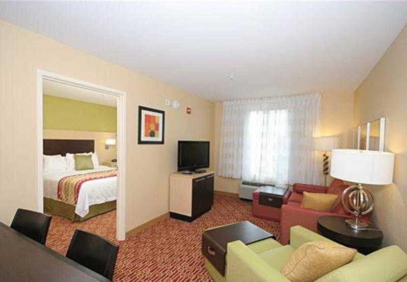 Towneplace Suites Columbia Southeast / Fort Jackson Εξωτερικό φωτογραφία